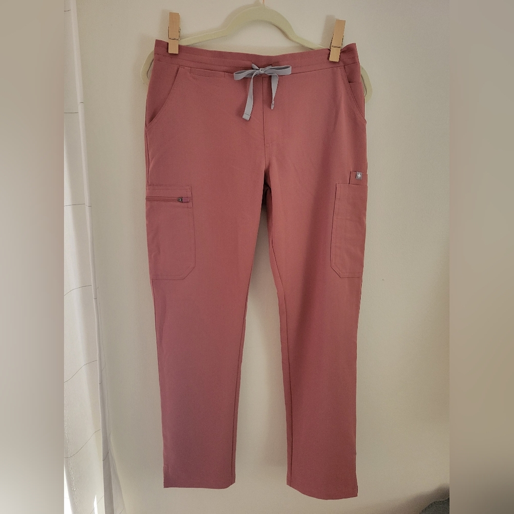 FIGS Yola Skinny Scrub Pants 2.0